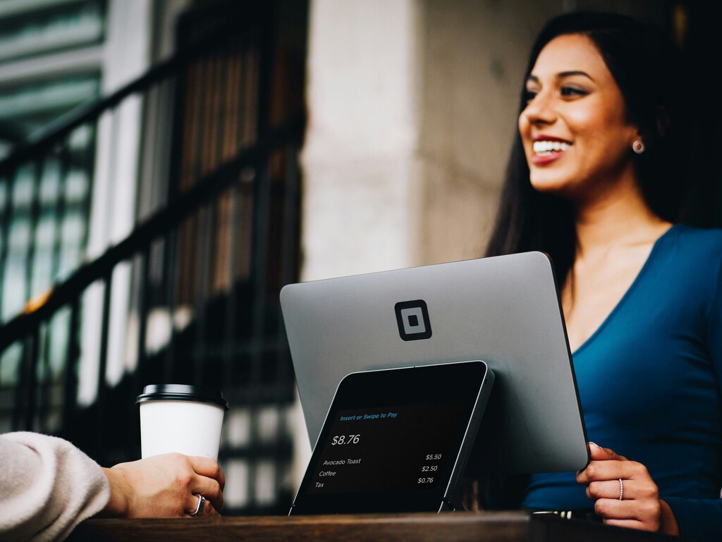 CEO sugiere a la Gen Z optar por trabajos presenciales frente a
