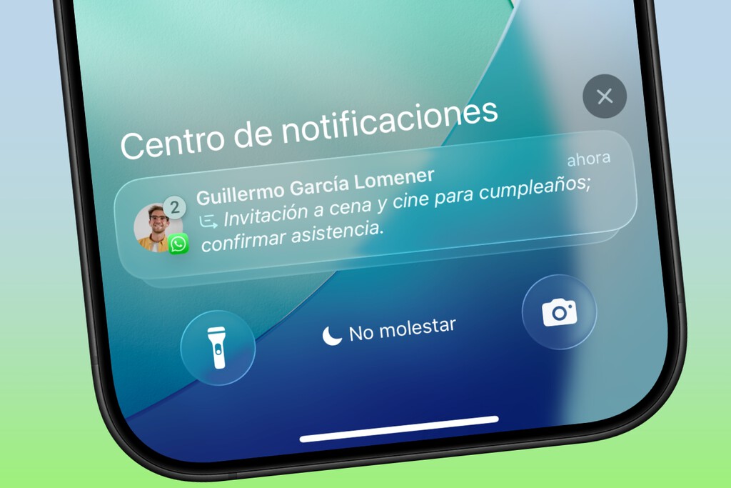 iPhone ya permite resumir chats de WhatsApp con Apple Intelligence