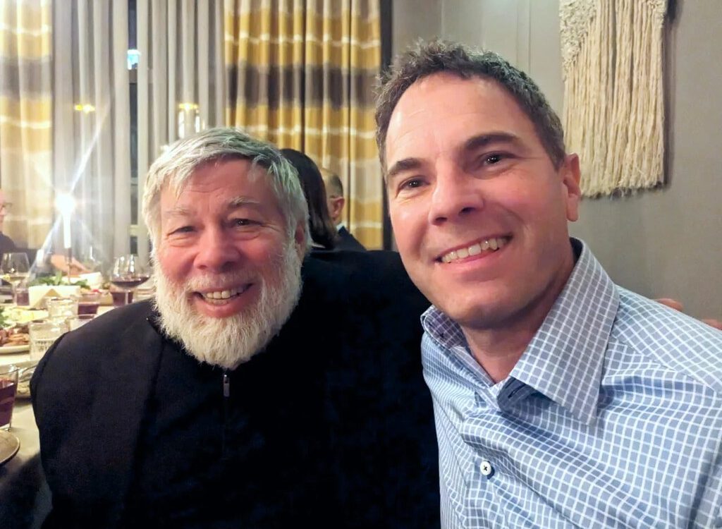 Chris Barton: De crear Shazam a venderla a Apple por 400 millones