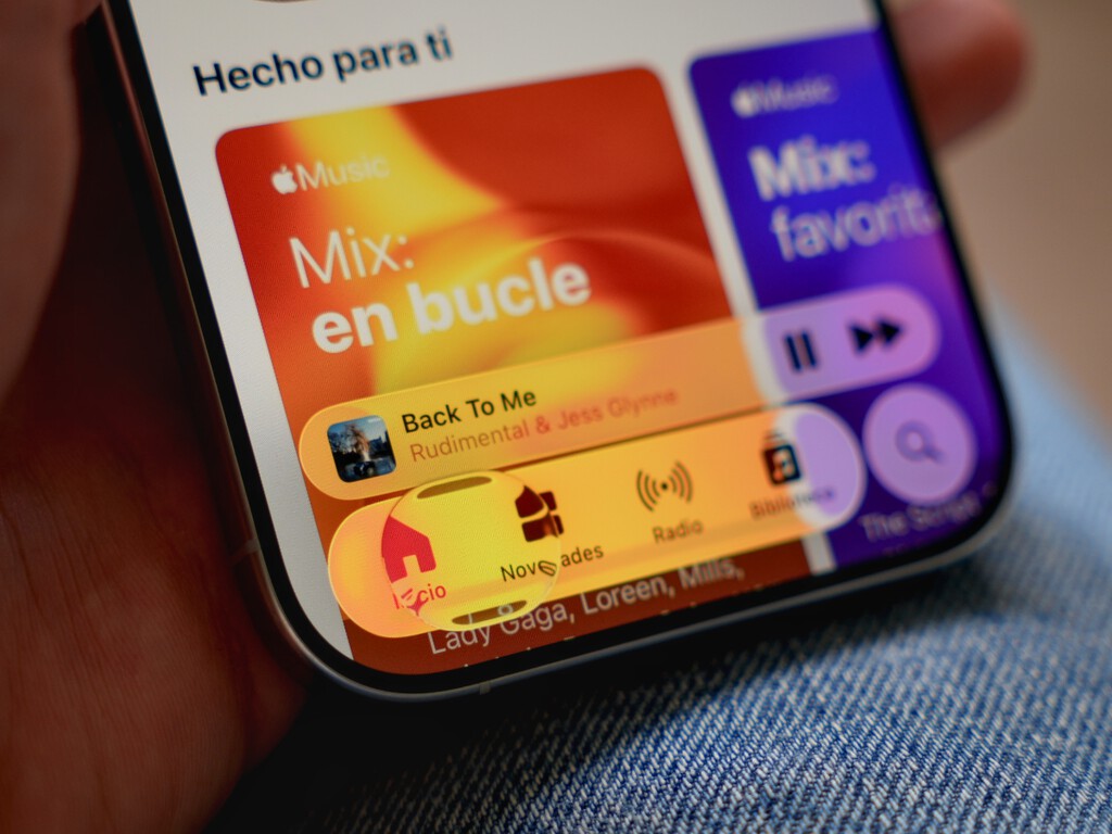 Apple restaura Liquid Glass en la beta 4 de iOS 26 tras