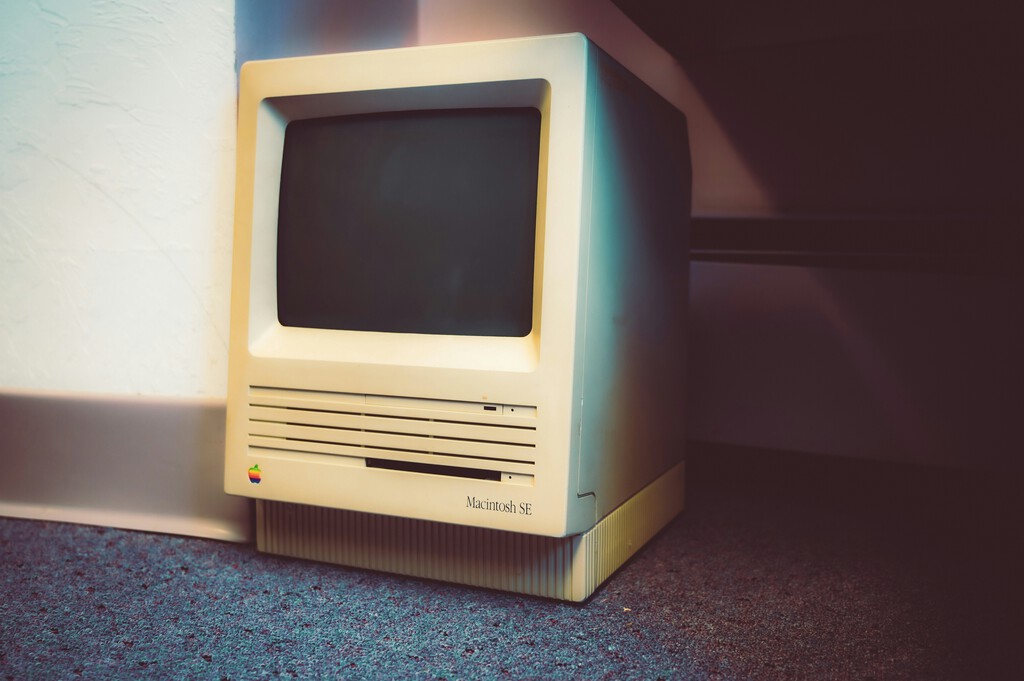 Padre gasta 1.200€ en PC obsoleto para su hijo gamer