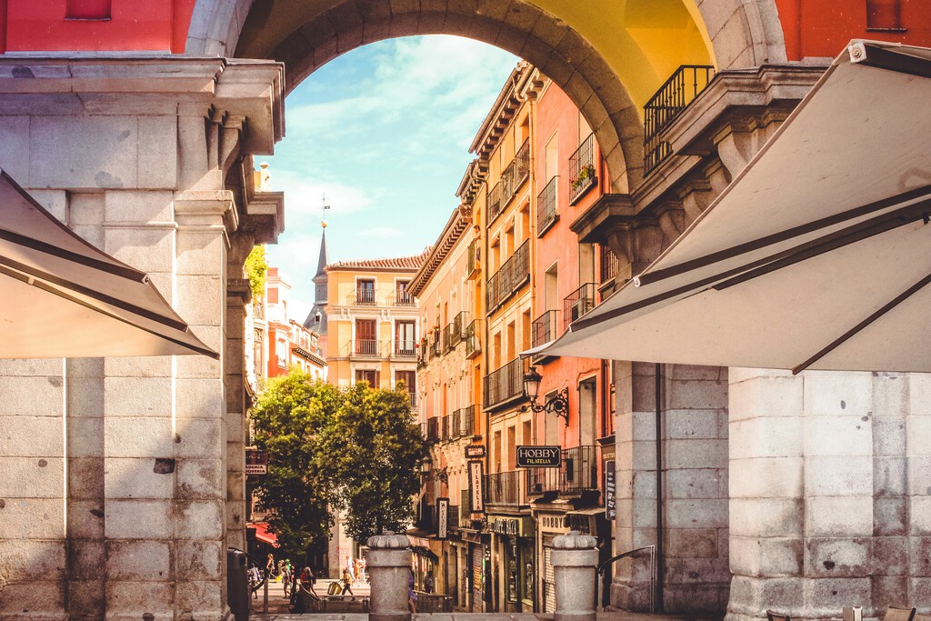 Madrid pierde atractivo: altos costes y calidad de vida en juego