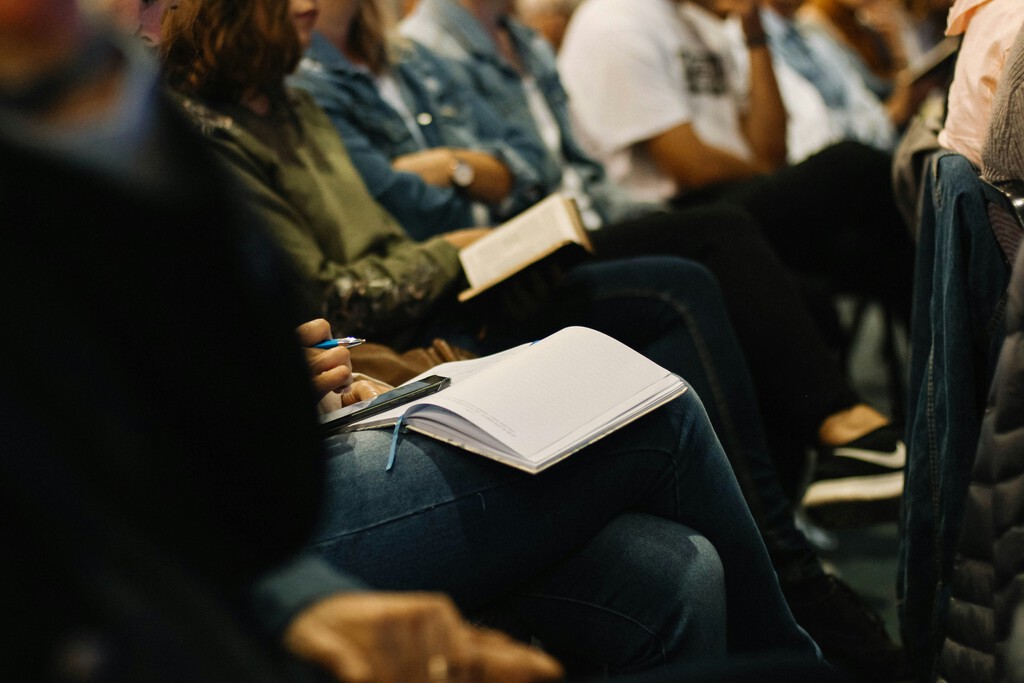 La universidad, clave para mejorar los ingresos en España
