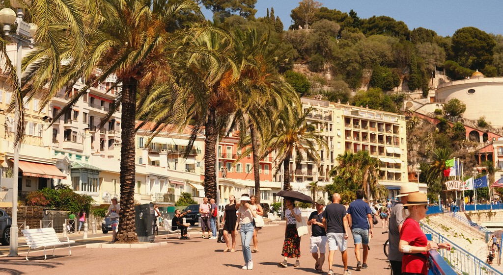 El turismo en España: empleo y desigualdad en debate