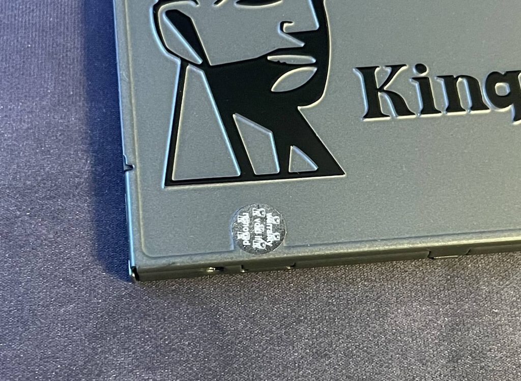 Estafa con SSD reprogramado: unidad falsa detectada tras compra online