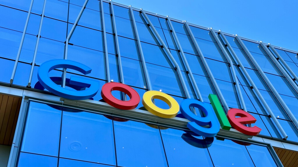 Google despide al 35% de sus gerentes y redistribuye tareas