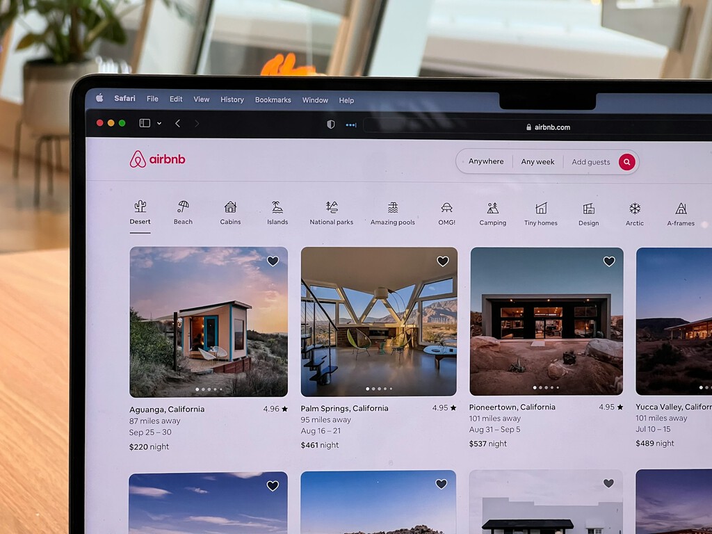 Huésped evita fraude de Airbnb gracias a imágenes falsas con IA