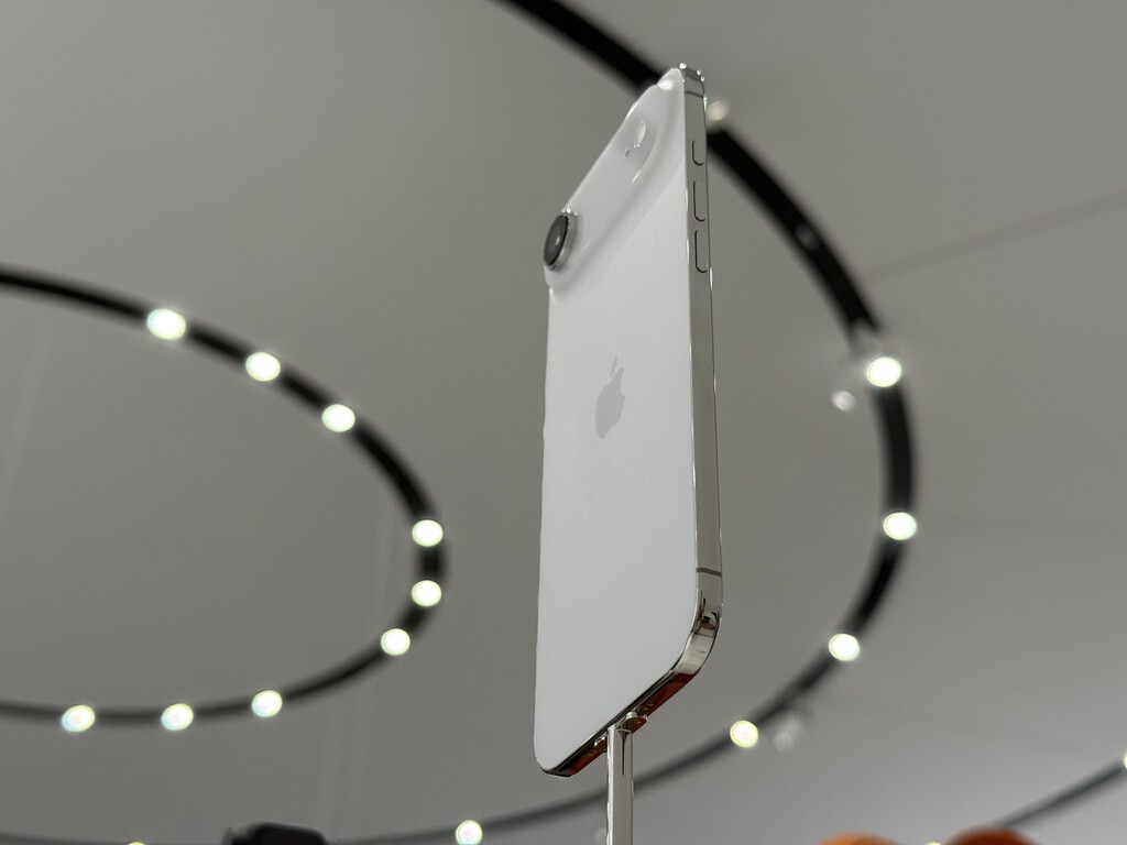 iPhone Air: Ligero, revolucionario y desafiante