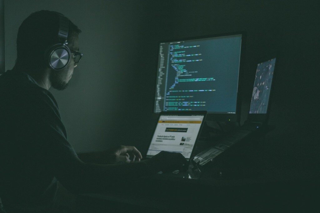 «Vibe Coding»: IA revoluciona, pero desafía a programadores