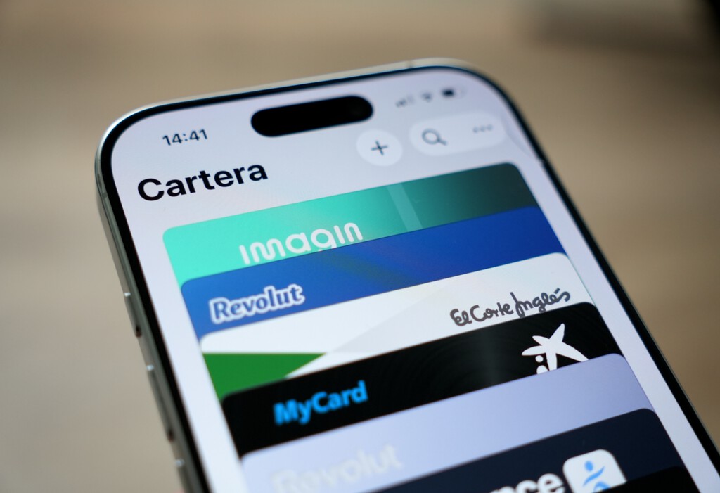 iOS 26 simplifica el almacenamiento de tarjetas en iPhone