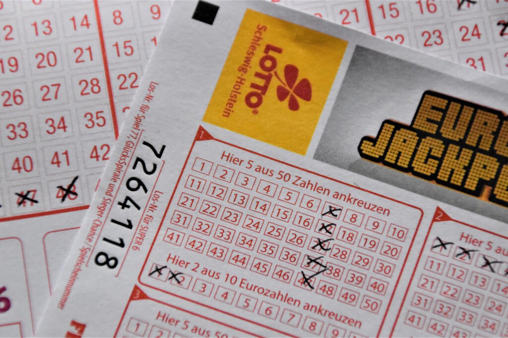 Gana la lotería por app, pero no puede cobrar 71 millones